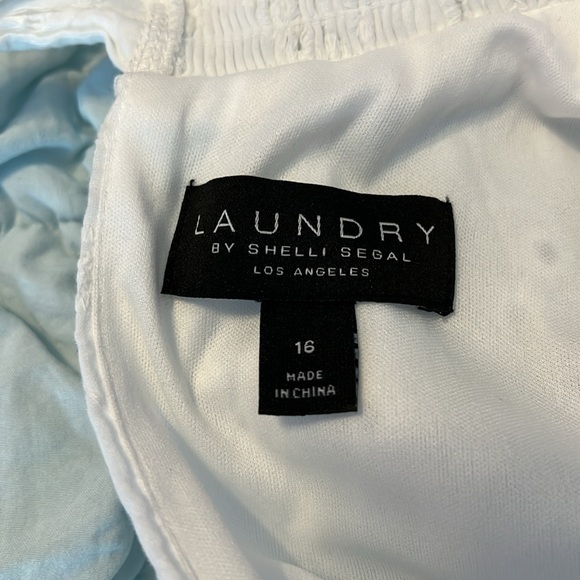 Eyelet Dress - Picture 5 of 5